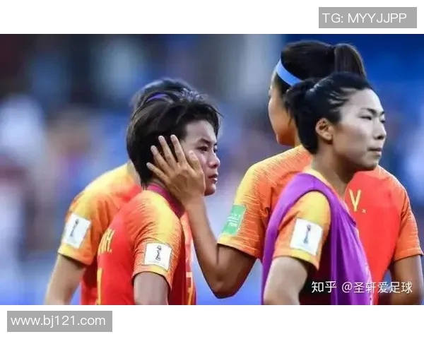 大连足球明星吴静波的传奇故事与职业生涯回顾