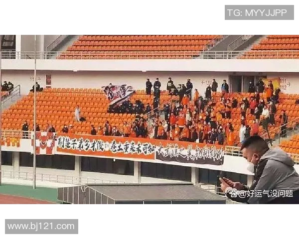 足球评论：广州足球队的中路突破得失